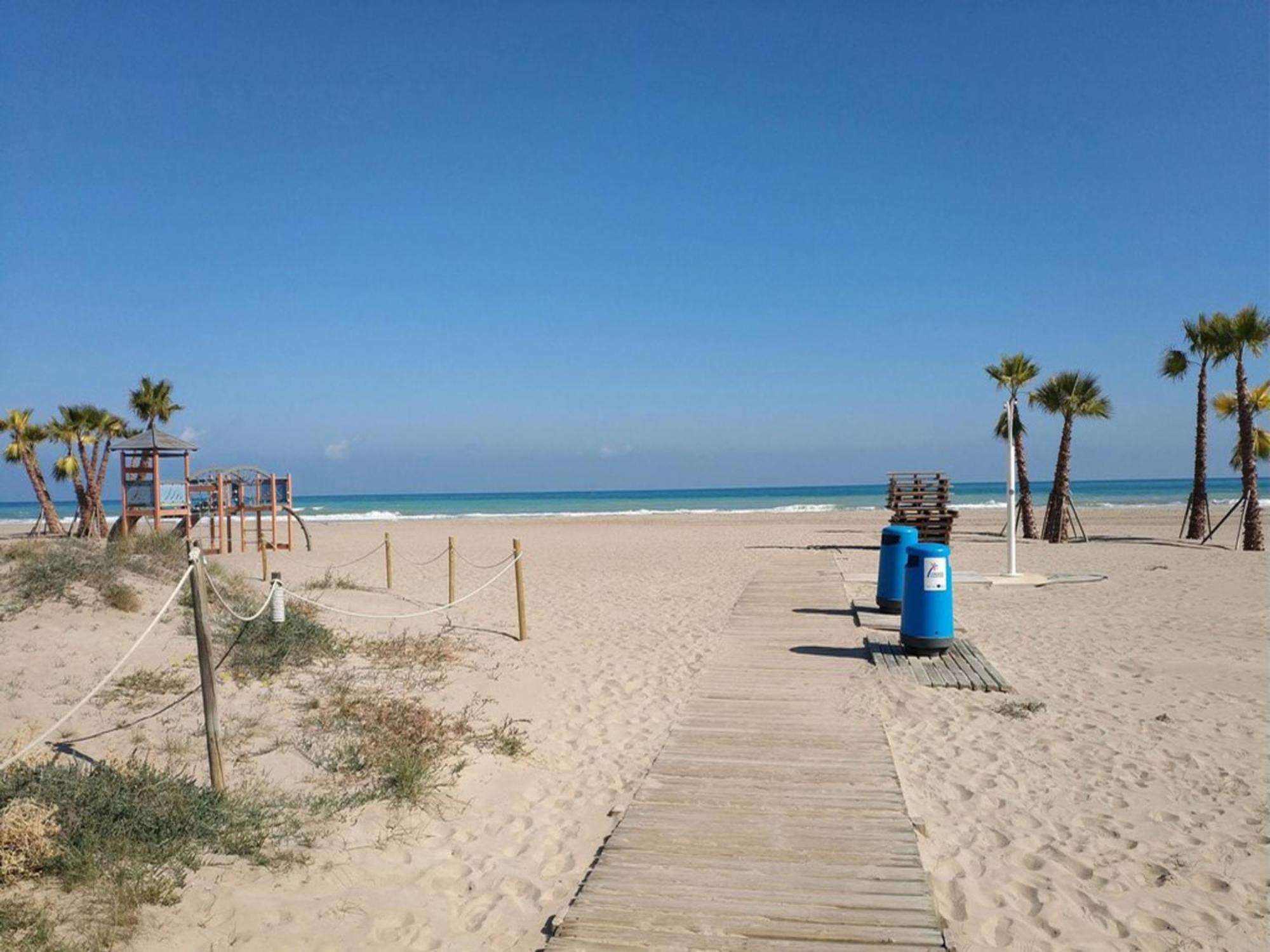 Apartamentos Canet De Berenguer 3000 Canet d'En Berenguer Bagian luar foto